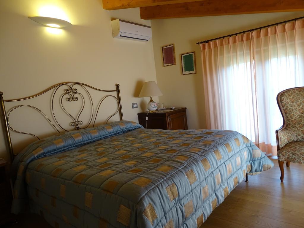 بيرودجا B&B Spring المظهر الخارجي الصورة