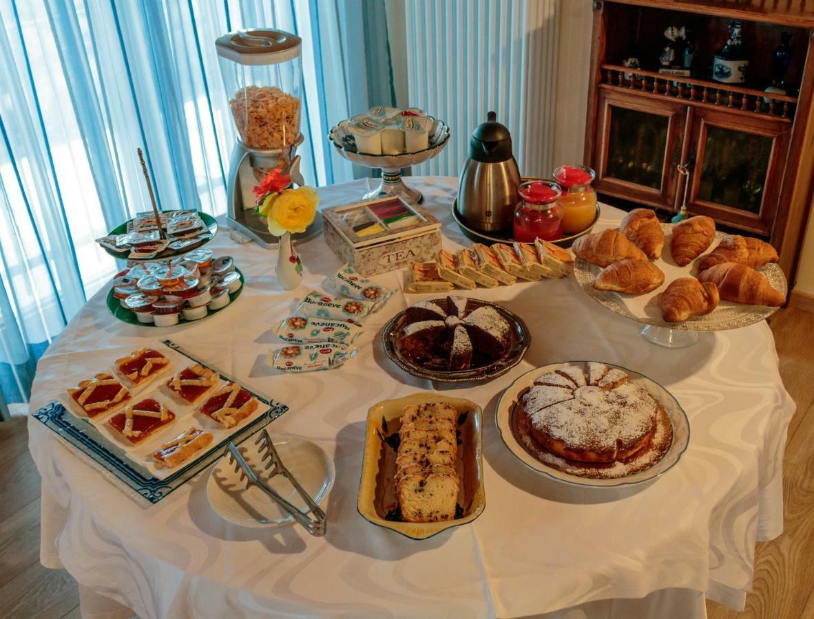 بيرودجا B&B Spring المظهر الخارجي الصورة