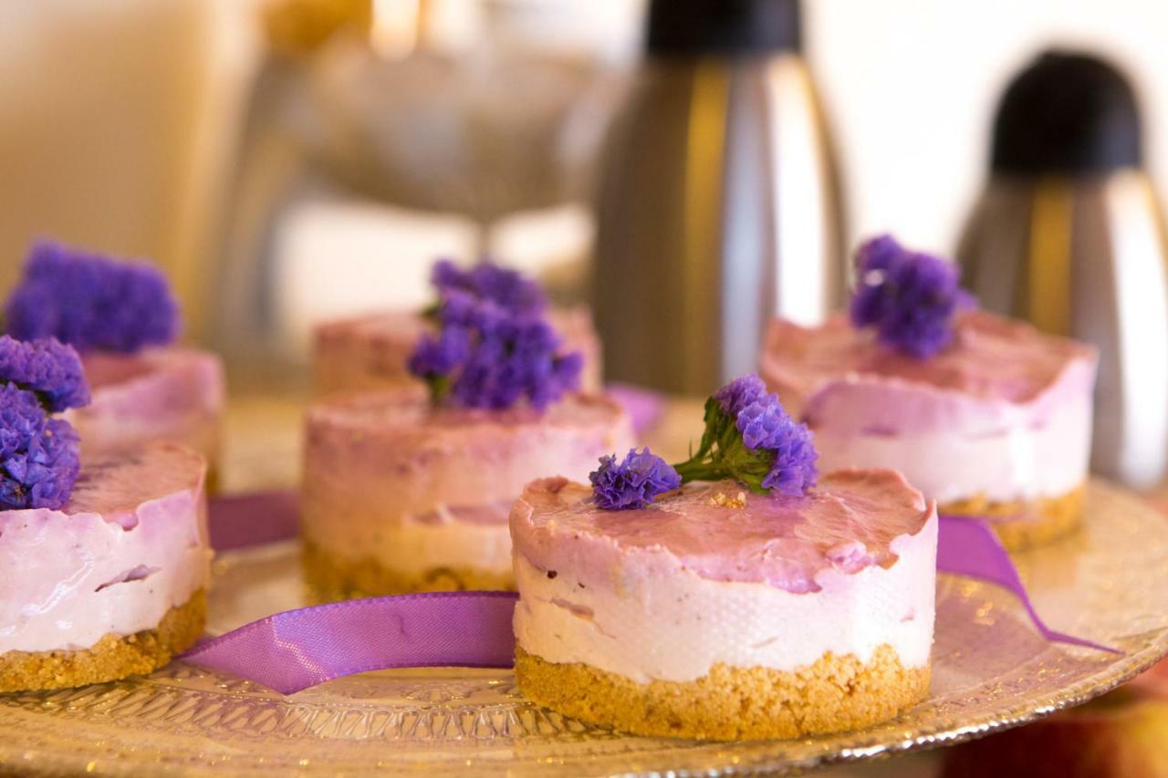 بيرودجا B&B Spring المظهر الخارجي الصورة